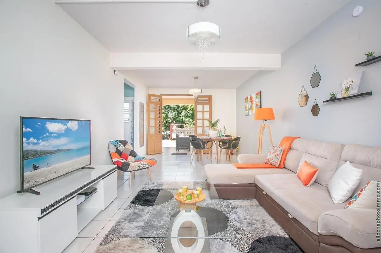 Le Brin D'Amour Apartment لا ترينيت 0*,  مارتينيك